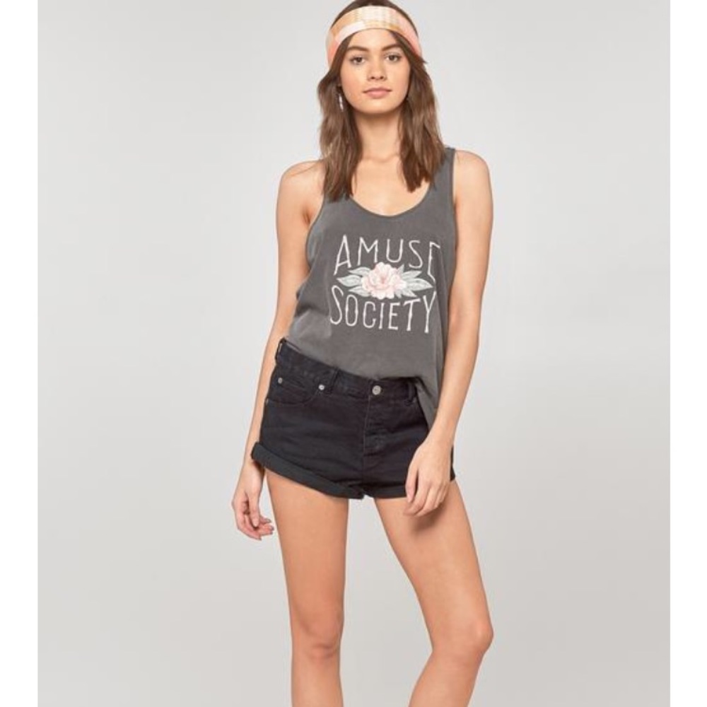 Amuse Society crossroads shorts, size 24